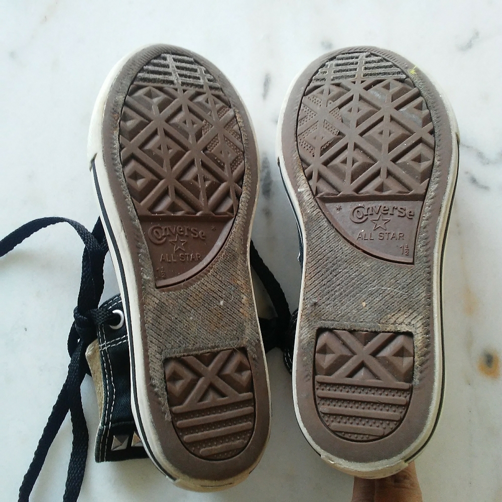 Converse High Tops - Picture 6 of 7